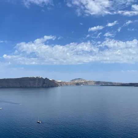 Beautiful Santorini - 1 Bedroom - Stunning Sea Views And Indoor Jacuzzi -