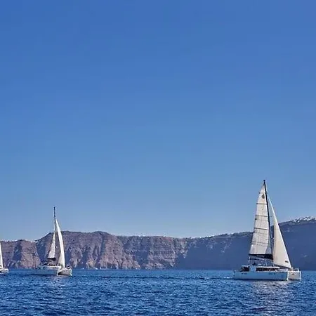Beautiful Santorini - 1 Bedroom - Stunning Sea Views And Indoor Jacuzzi - * Ia
